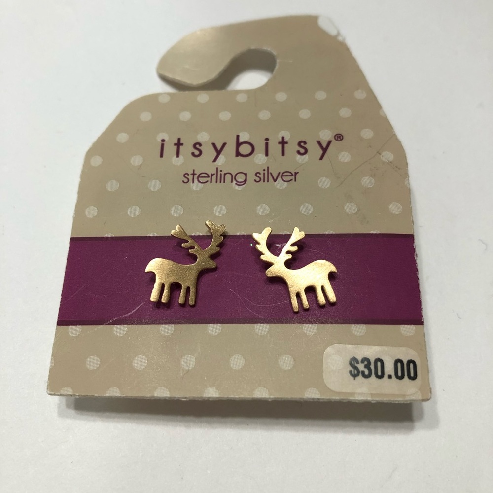 Itsybitsy sterling silver  rain deer earrings jewelry. 
Original price $30